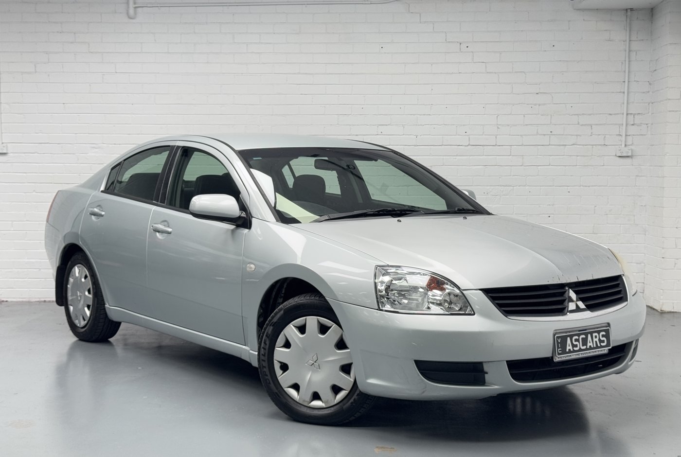 2006 Mitsubishi 380
